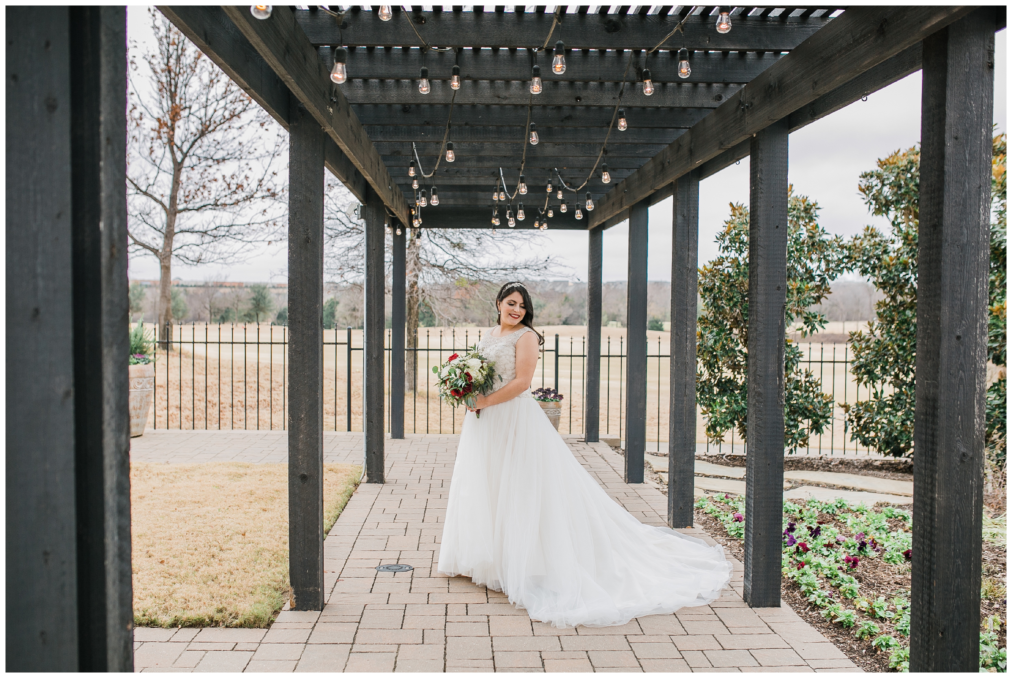 Bridals, Piazza On The Green, Hannah Hays Photography, Bride,